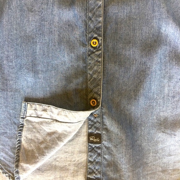 Rails Carter Chambray Shirt - Picture 7 of 8